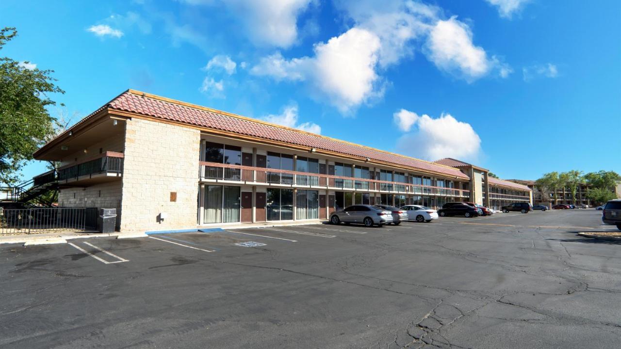 G T Hotels Inn & Suites Extended Stay Victorville Luaran gambar